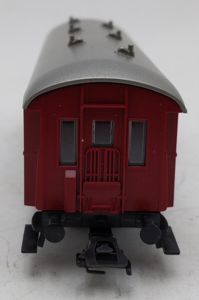 Marklin 4335 HO Scale Deutsche Bahn Passenger Car EX/Box
