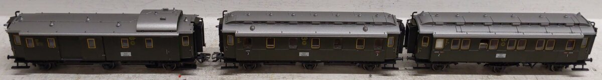 Marklin 43973 German State RR 3-Car Passenger Set VG/Box