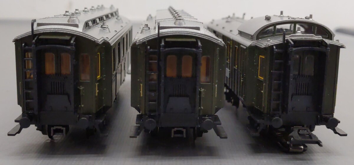 Marklin 43973 German State RR 3-Car Passenger Set VG/Box