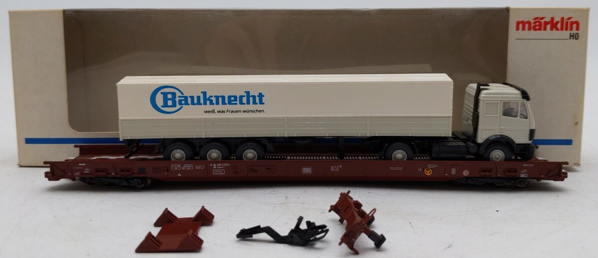 Marklin 4742 Flatcar w/Bauknecht Tractor Trailer VG/Box