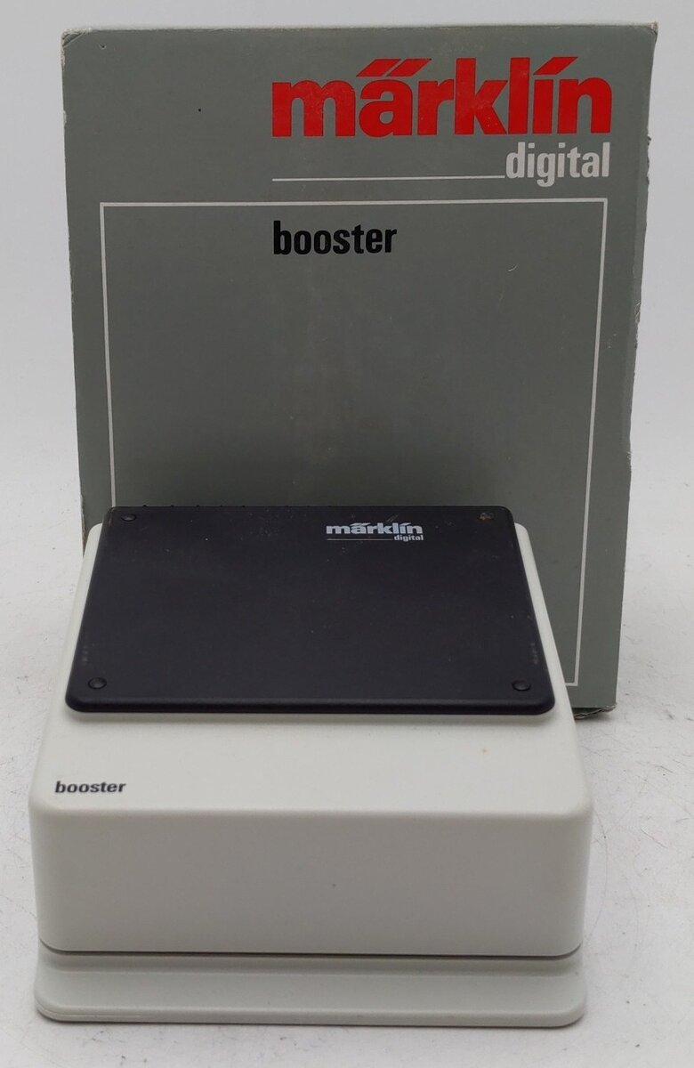 Marklin 6017 Digital Booster EX/Box
