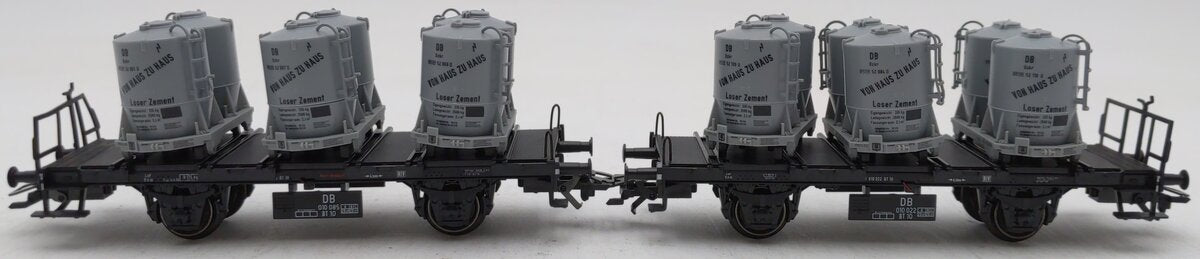 Marklin 48945 HO 2 Flatcars w/Zu Haus Cement Barrels EX/Box
