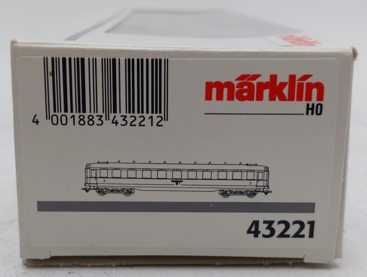 Marklin 43221 HO Scale Deutsche Reichsbahn-Gesellschaft Passenger Car EX/Box