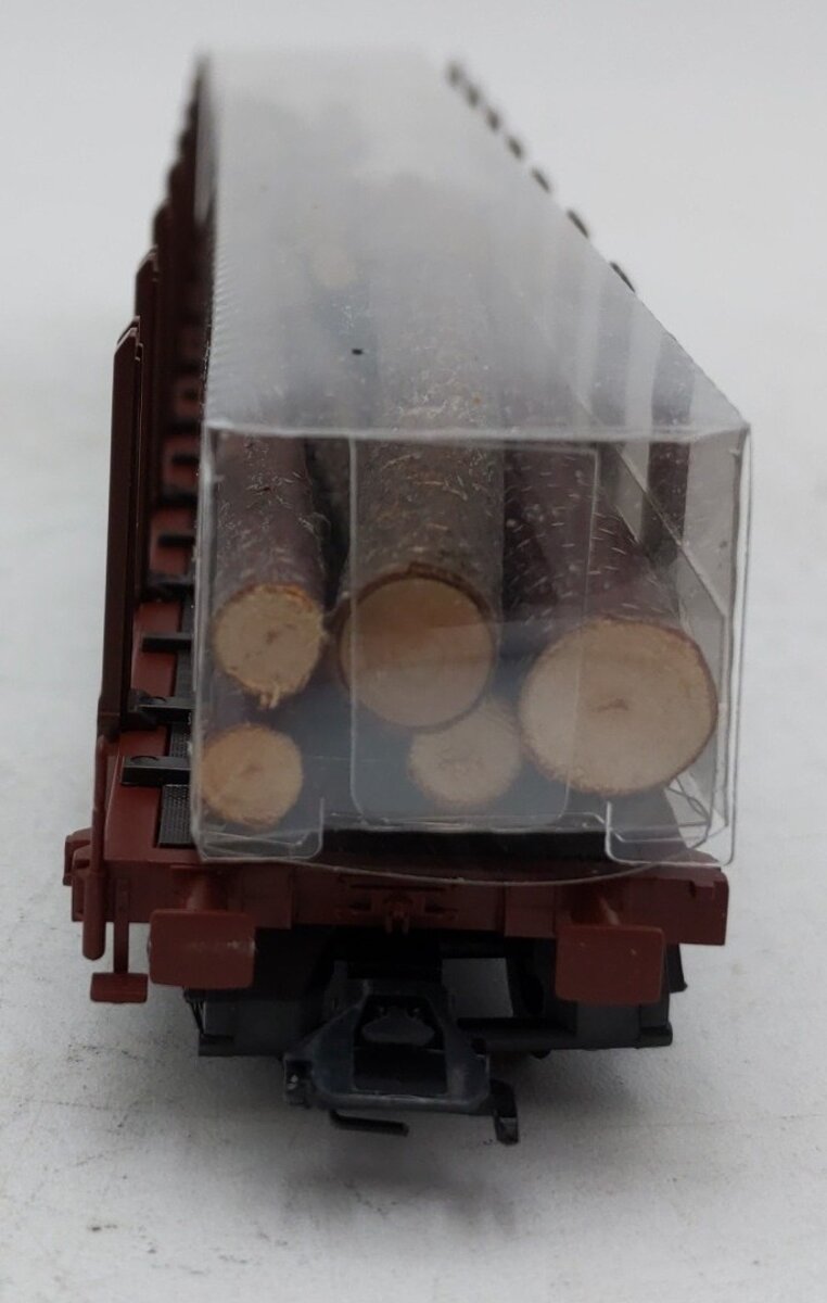 Marklin 47711 HO Flatcar w/Stakes & Log Load LN/Box
