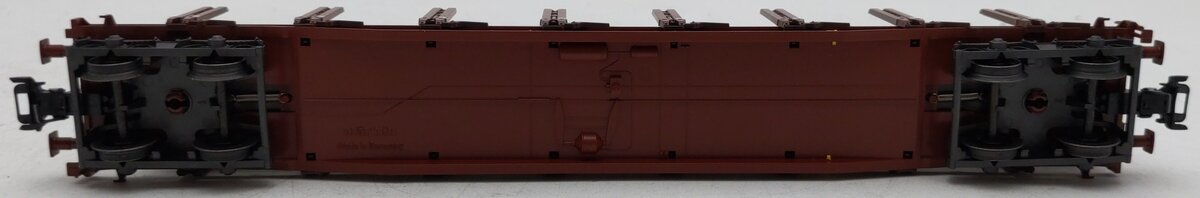 Marklin 47711 HO Flatcar w/Stakes & Log Load LN/Box