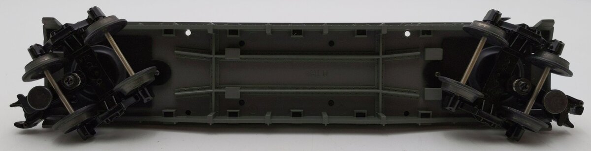 MTH 30-7610 O Gauge MTH Lines Flat Car with 2 Red Ertl '57 Chevys EX/Box