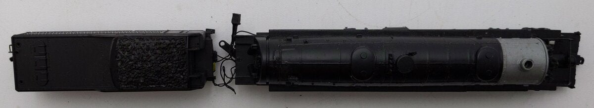 Atlas N Scale Northern Pacific 2-8-8-2 Steam Locomotive w/Tender #4500 VG
