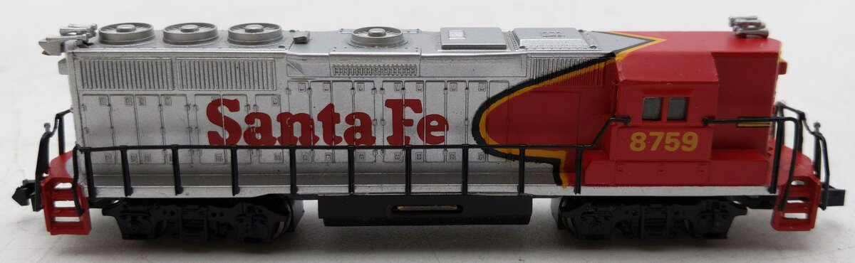 Bachmann 61252 N Scale Santa Fe GP50 Diesel Locomotive #8759 EX/Box