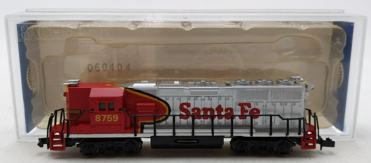 Bachmann 61252 N Scale Santa Fe GP50 Diesel Locomotive #8759 EX/Box