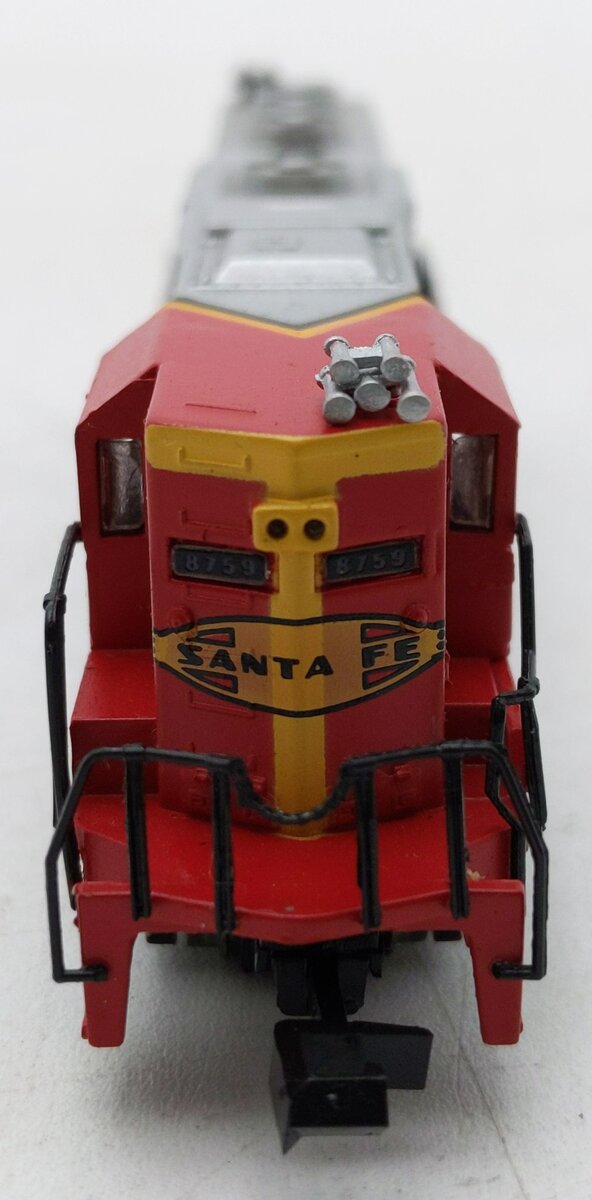 Bachmann 61252 N Scale Santa Fe GP50 Diesel Locomotive #8759 EX/Box