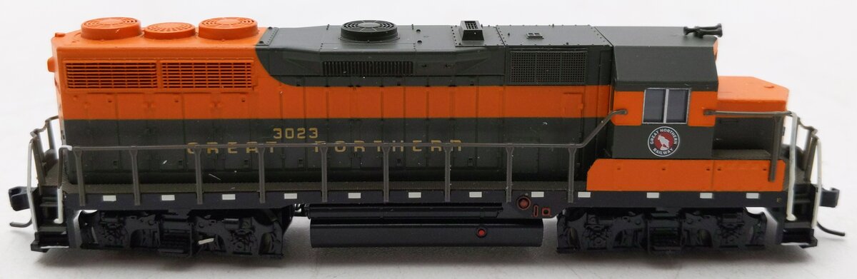 Atlas 46514 N Scale Great Northern GP-35 Diesel #3023 EX