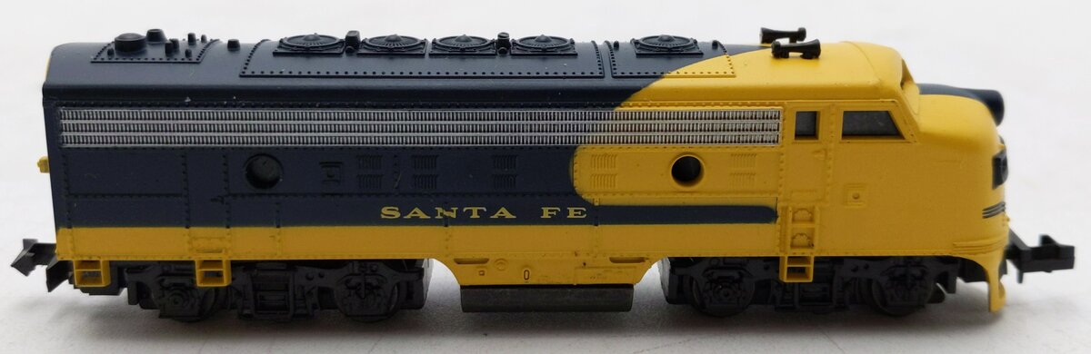 BevBel 15011 N Scale Santa Fe F7 Diesel Locomotive EX/Box