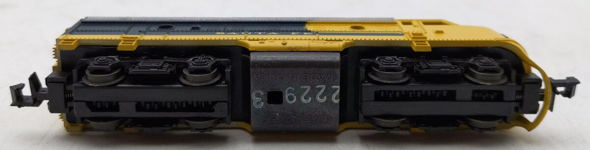 BevBel 15011 N Scale Santa Fe F7 Diesel Locomotive EX/Box