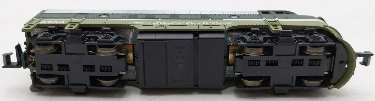 Kato 176-210 N Scale Custom EMD F7A Dual Headlamp Diesel Locomotive #6501A/Box