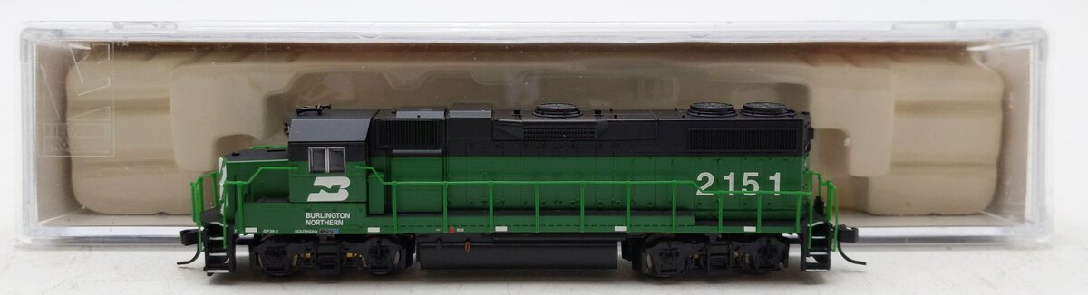 Walthers 920-75019 N Scale GP38-2 Burlington Northern Diesel Locomotive #2151 LN/Box