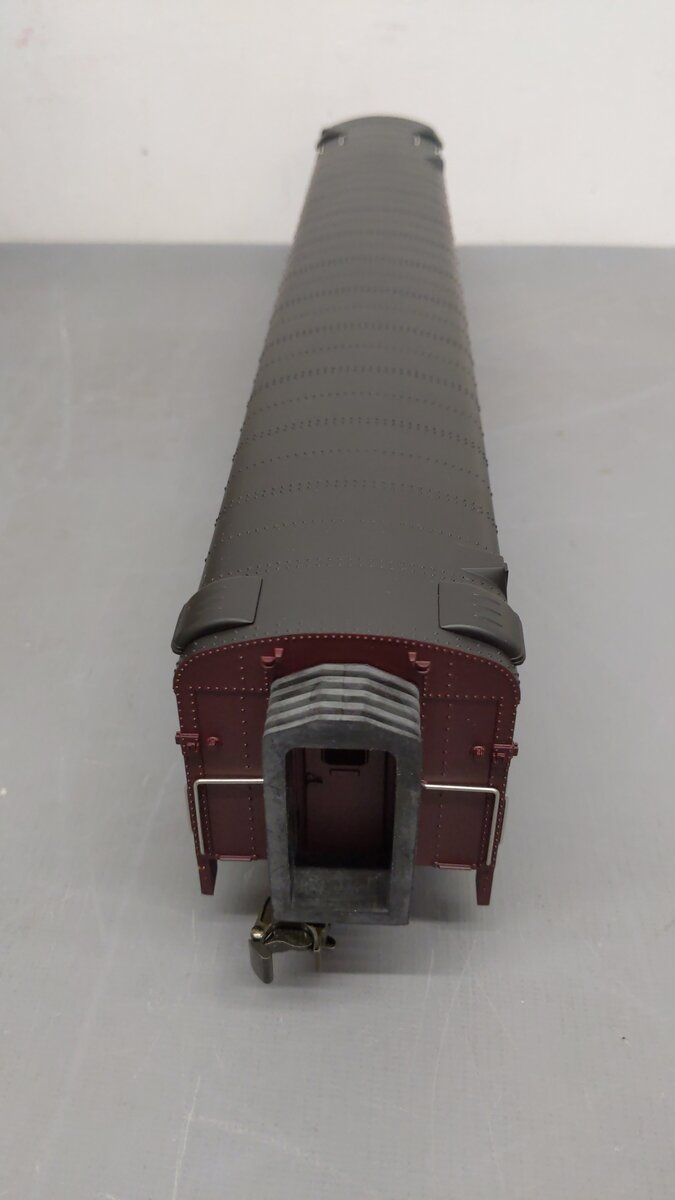 MTH 20-6614 O Gauge Norfolk & Western 2-Car 70' ABS Sleeper/Diner Passenger Set EX/Box