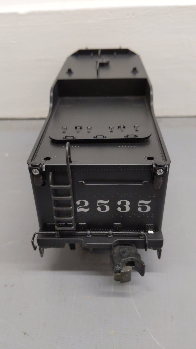 Lionel 2231080 O Scale Santa Fe BTO Legacy 2-8-0 Steam Locomotive #2535 LN/Box