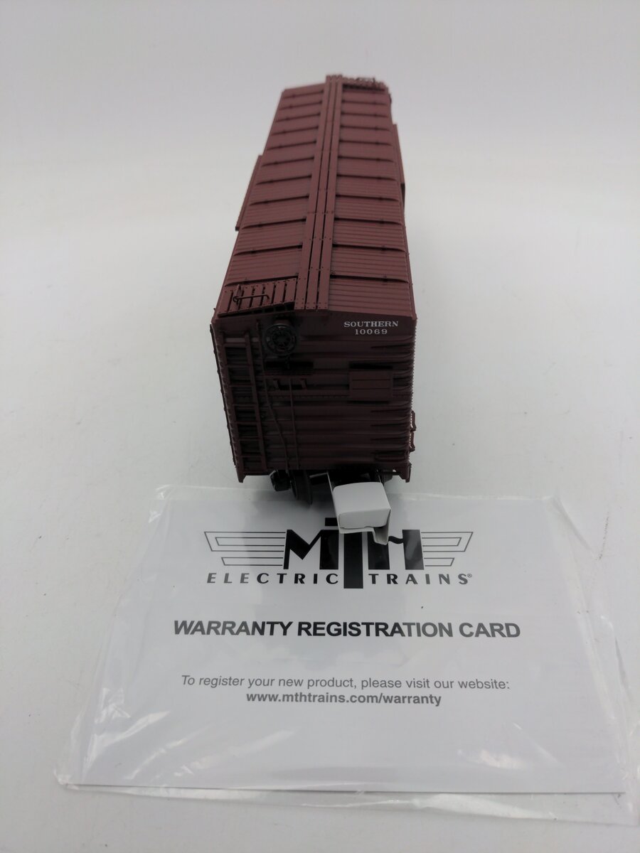MTH 20-93932 O Gauge Southern 40' AAR Box Car #10069 LN/Box