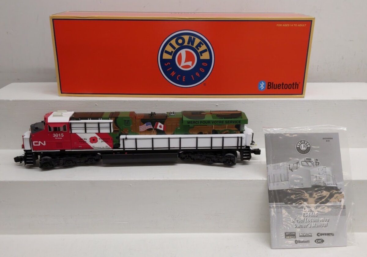 Lionel 2233499 O Canadian National Veterans Non-PWD ES44AC Diesel Loco #3015 LN/Box