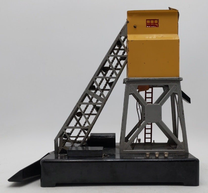 Lionel 97 Vintage O Operating Coal Elevator Loader