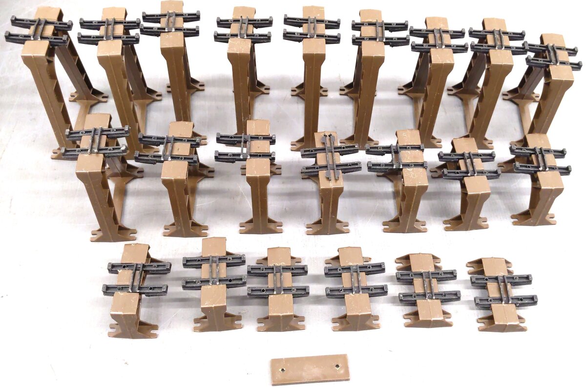 Lionel 6-2110 O27 Gauge Graduated Trestle Set EX/Box