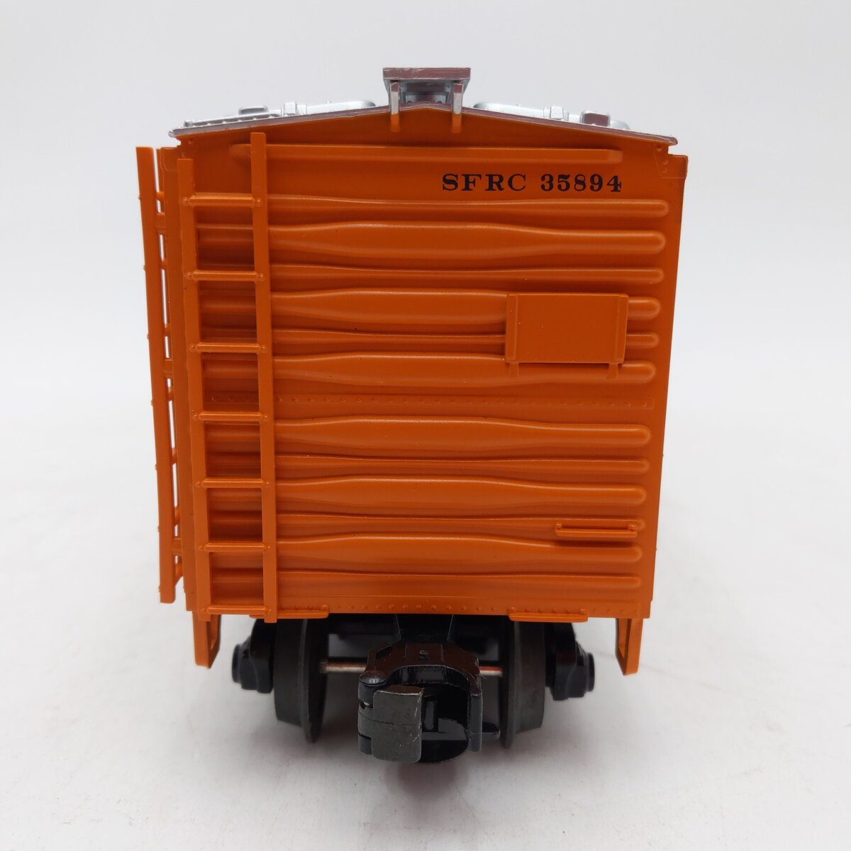MTH 20-94022 O Gauge Santa Fe Operating Reefer Car #35894 w/ Unloading Ramp EX/Box