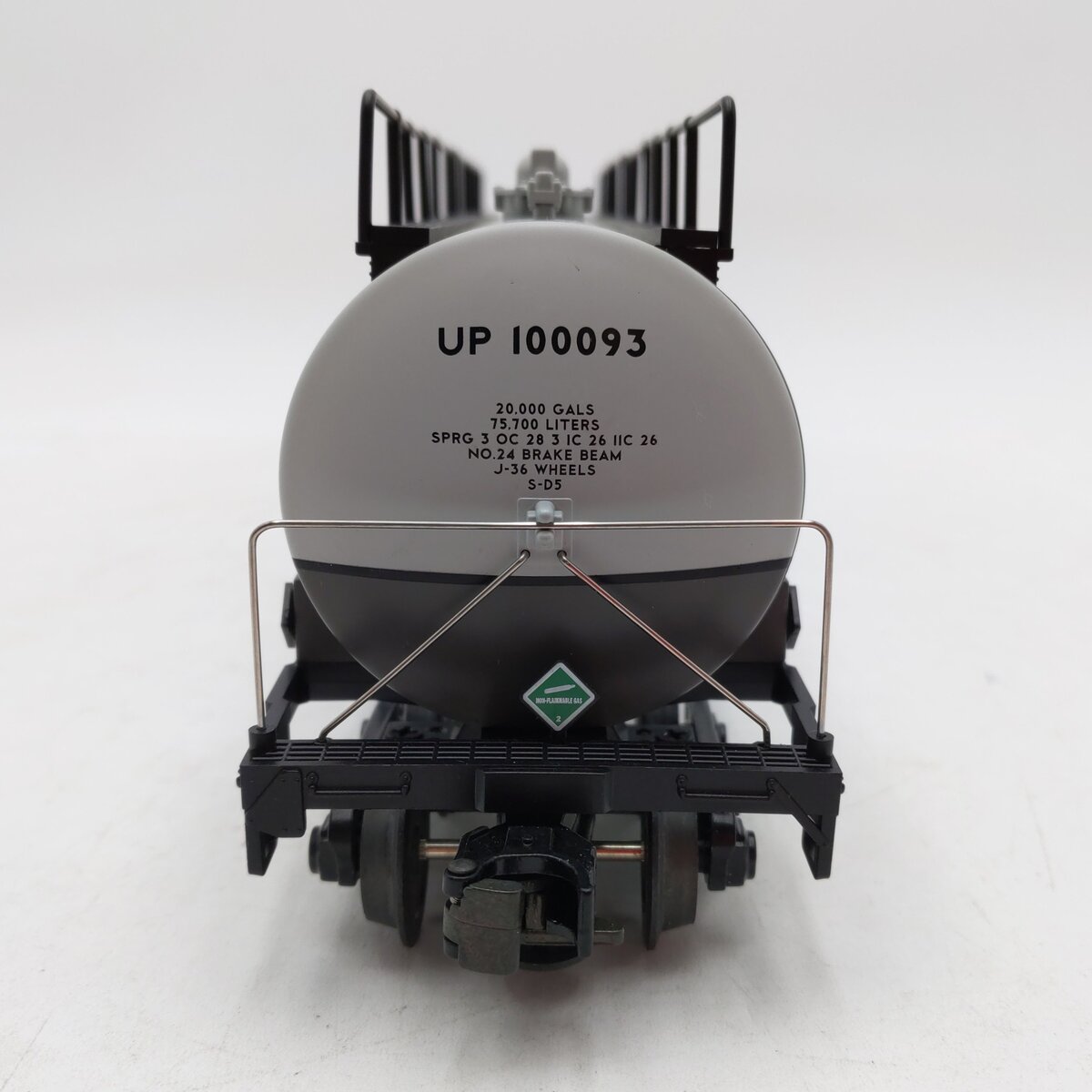 MTH 20-90022A O Gauge Union Pacific 20,000 Gallon 4-Compartment Tank #100093 EX/Box