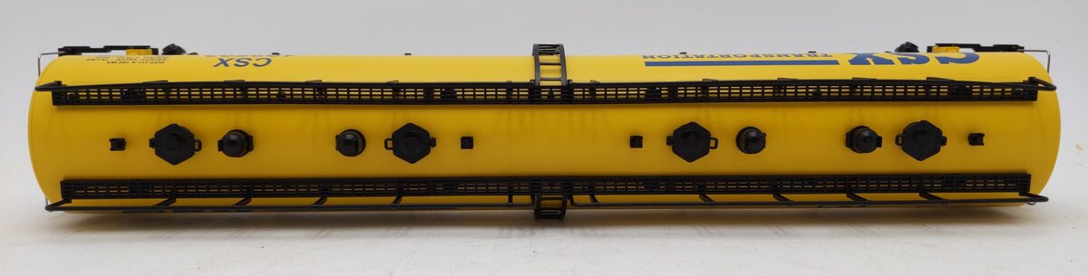 MTH 20-96023 O CSX 20,000 Gallon 4-Compartment Tank Car #198503 EX/Box