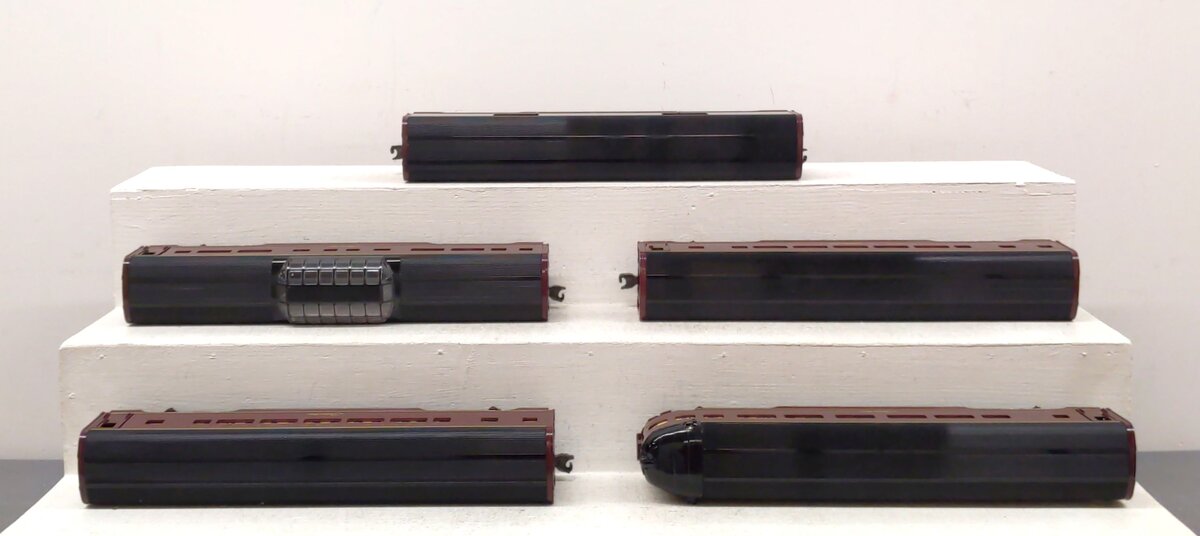 Williams 2800 O Gauge N&W Aluminum Powhatan Arrow Passenger Cars (Set of 5) LN/Box