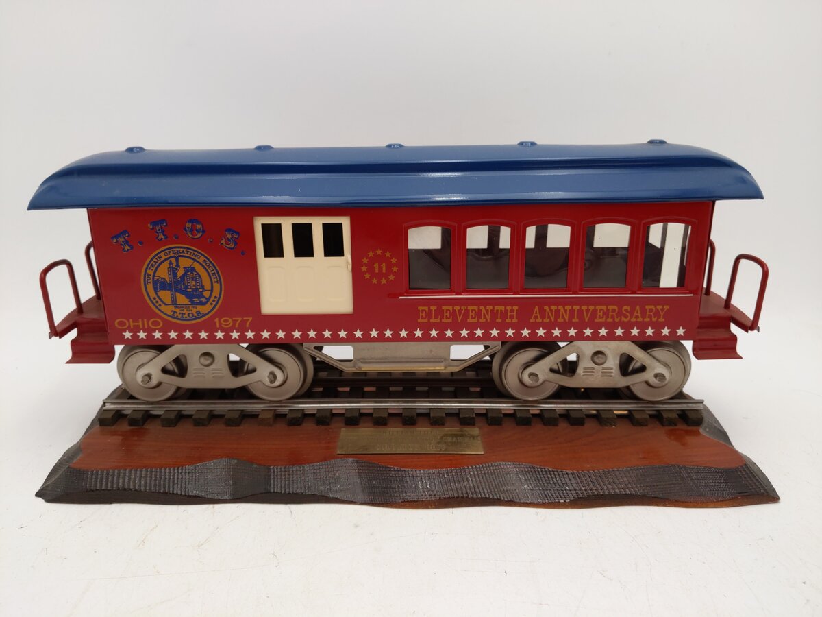 William Lott TTOS Tinplate 11th Anniversary Combine Car w/Display EX
