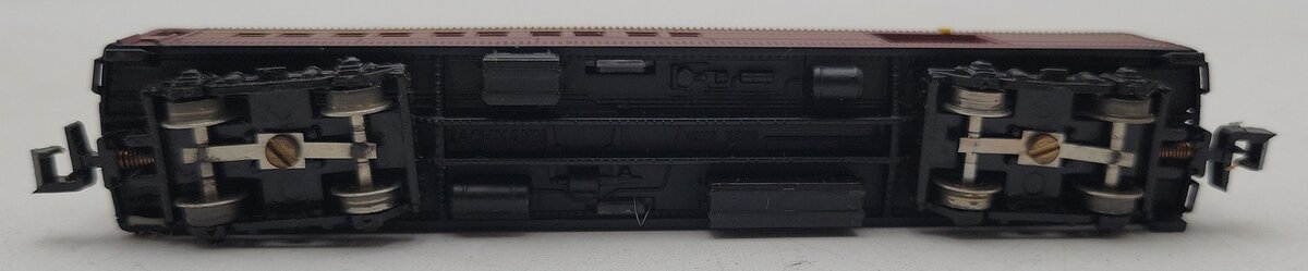Bachmann 5601 N Scale Pennsylvania Railroad 65' Standard Combine Car #6901 EX/Box