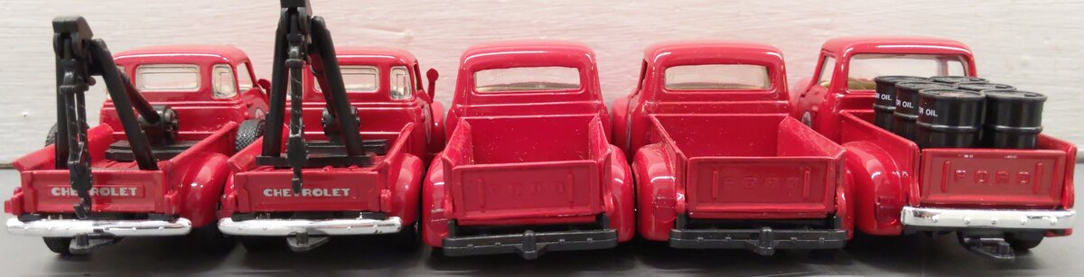 Road Champs 1:43 Assorted Texaco Diecast Trucks [5] EX