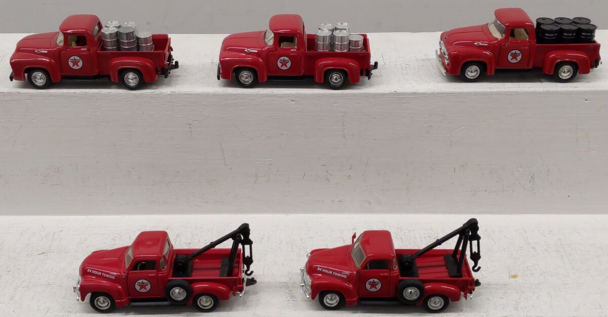 Road Champs 1:43 Assorted Texaco Diecast Trucks [5] EX