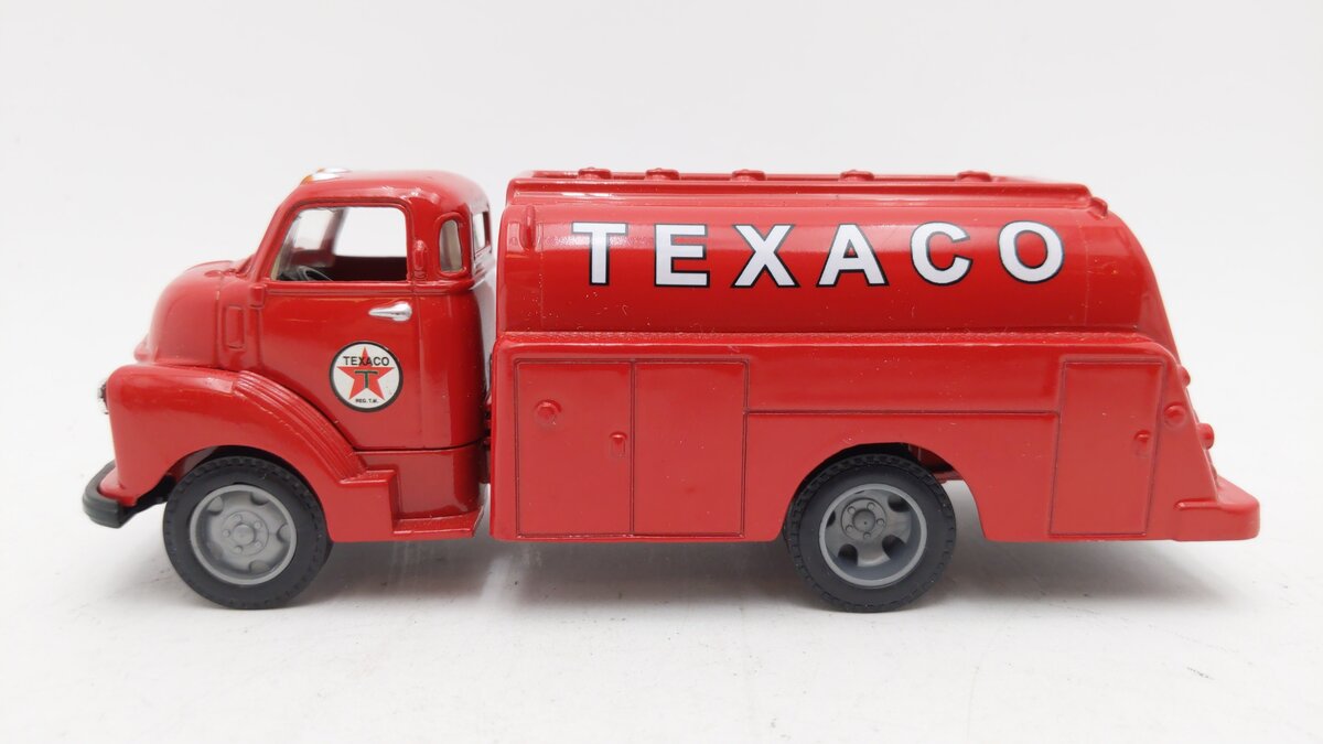 Ertl 0027GX 1:43 Texaco 1950 Chevy Cab EX