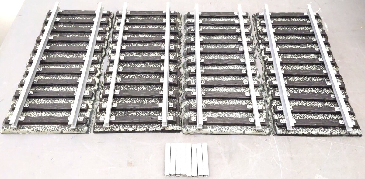 Jim Beam G Scale Vintage Train Decanter Track Sections (Set of 4) EX
