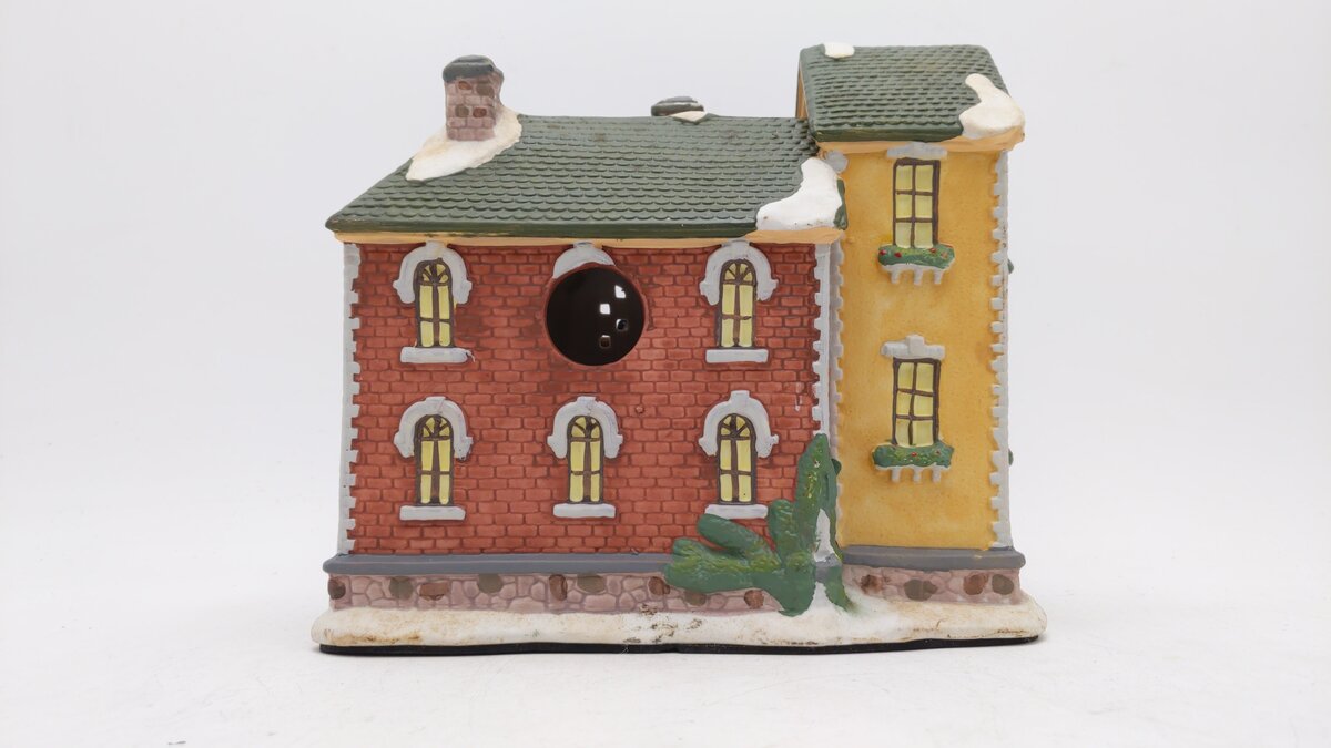Santa’s Workbench Collection 564-4042 Heritage House Antiques LN