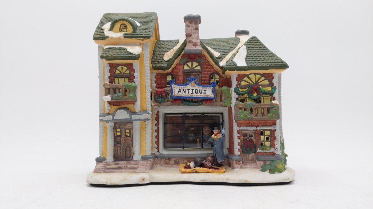 Santa’s Workbench Collection 564-4042 Heritage House Antiques LN