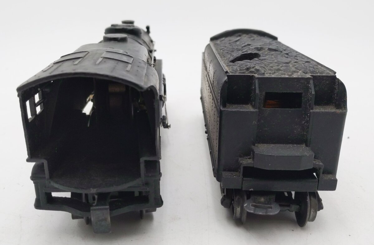 Lionel 2025 Vintage O 2-6-2 Diecast Steam Locomotive & 6466W Tender EX