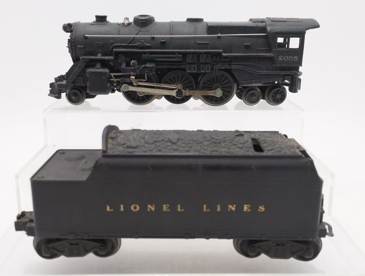 Lionel 2025 Vintage O 2-6-2 Diecast Steam Locomotive & 6466W Tender EX