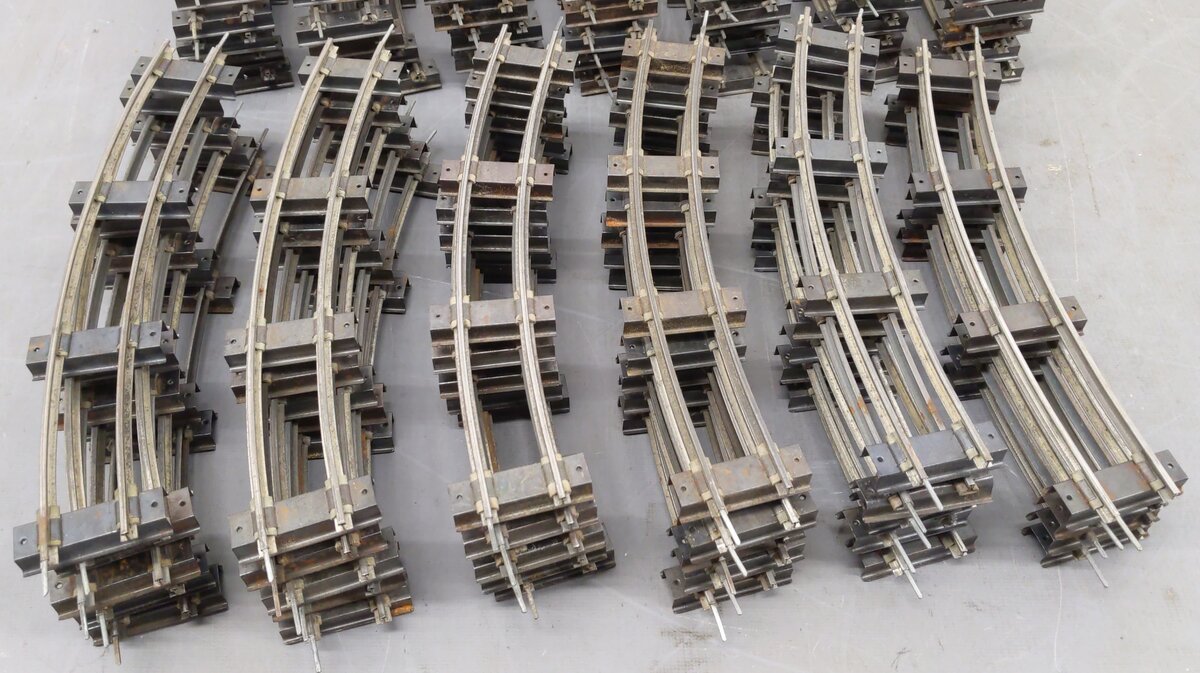 American Flyer 702 Vintage S Curved Track Sections (64) VG