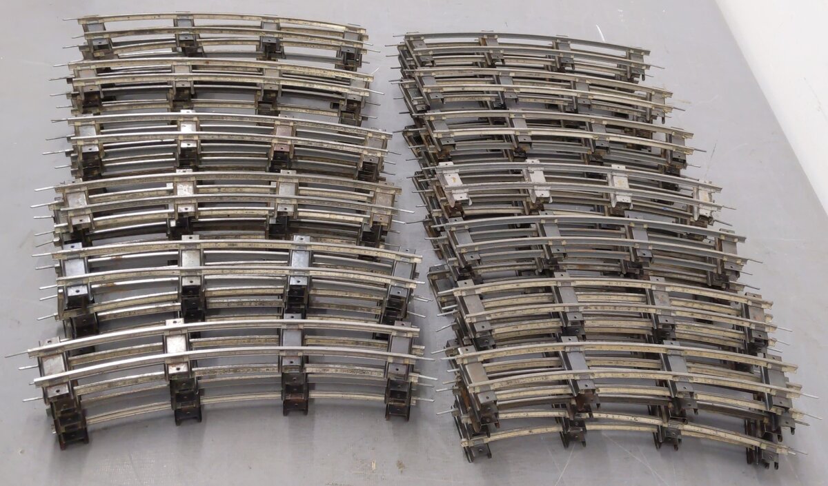American Flyer 702 Vintage S Curved Track Sections (64) VG