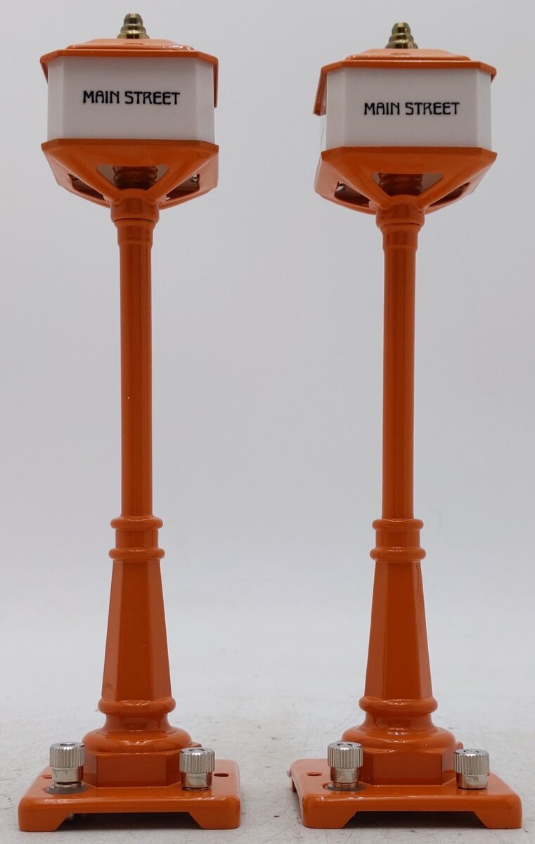 MTH 20-1029 #57 Orange Street Lamps (Set of 2) LN/Box