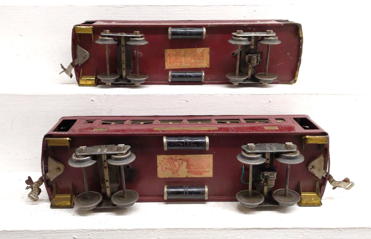 Lionel Standard Vintage Tinplate Passenger Cars: 319, 322 [2]