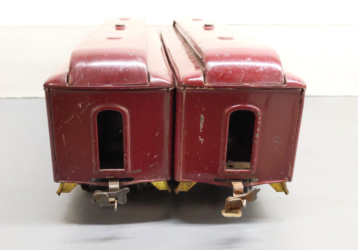 Lionel Standard Vintage Tinplate Passenger Cars: 319, 322 [2]