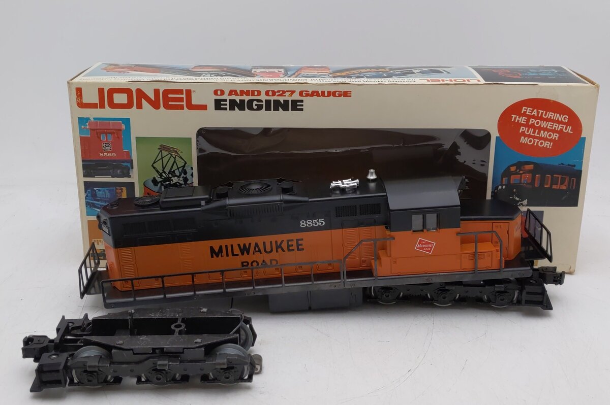 Lionel 6-8855 O Gauge Milwaukee Road SD-18 Powered Diesel Locomotive VG/Box