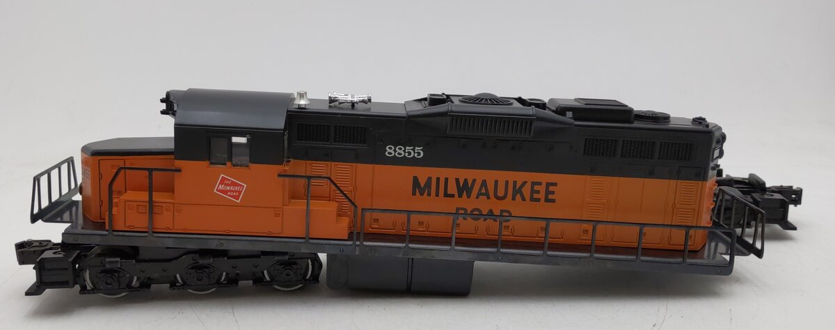 Lionel 6-8855 O Gauge Milwaukee Road SD-18 Powered Diesel Locomotive VG/Box