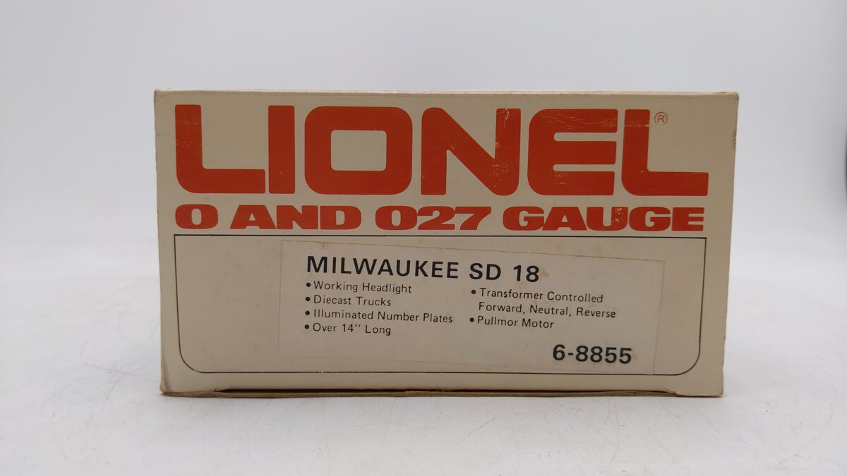Lionel 6-8855 O Gauge Milwaukee Road SD-18 Powered Diesel Locomotive VG/Box