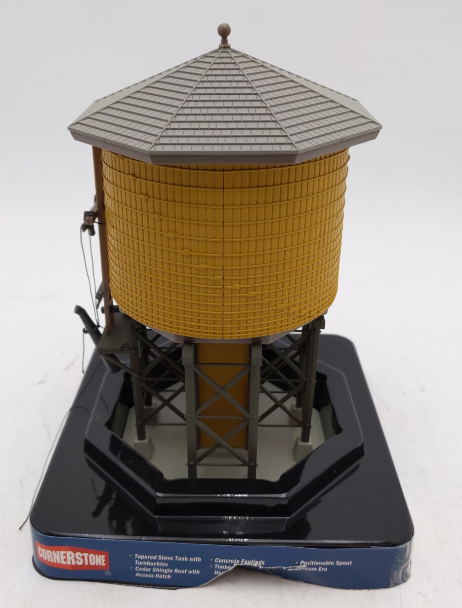 Walthers 933-2813 HO Scale Yellow Ochre Siding Wood Water Tank Built-Ups EX/Box