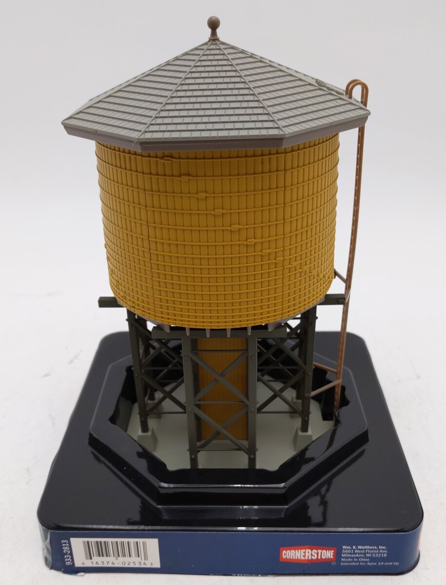 Walthers 933-2813 HO Scale Yellow Ochre Siding Wood Water Tank Built-Ups EX/Box