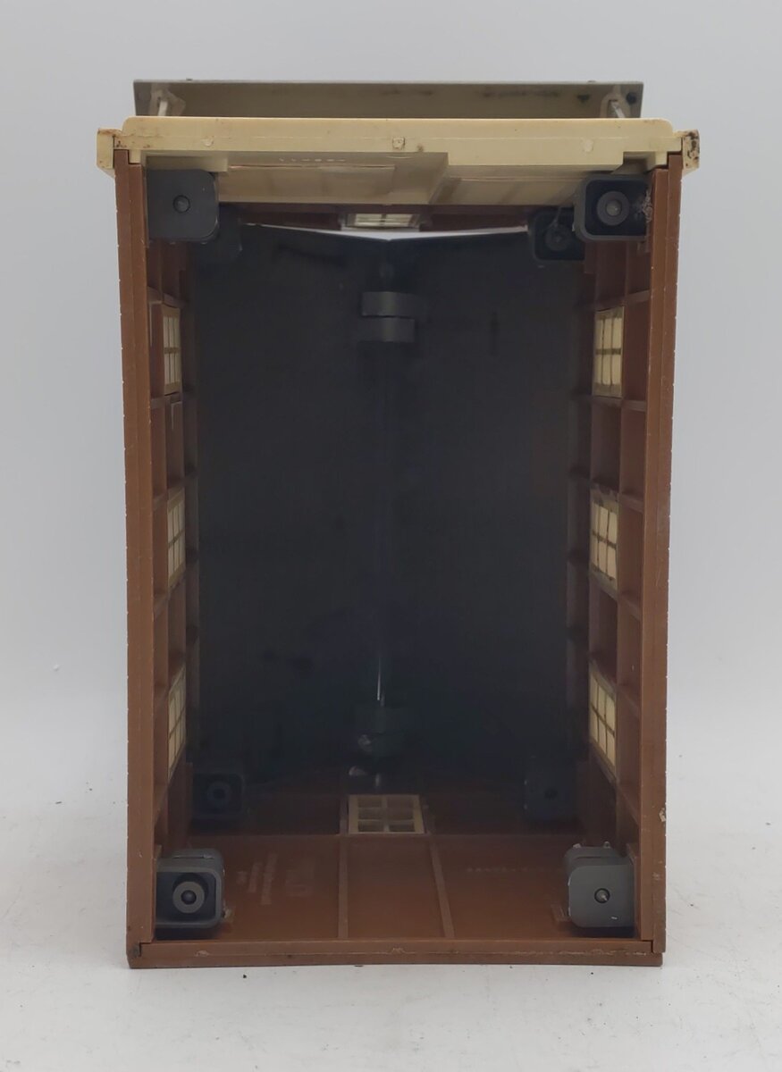 Piko G Scale Building - Assembled VG